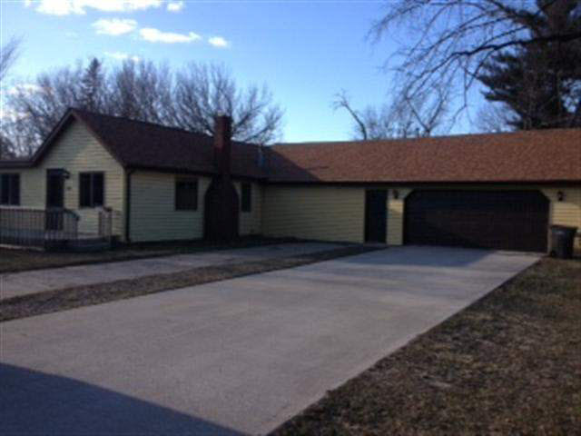 1906 Dover St, Elkhart, IN 46516 photo 1
