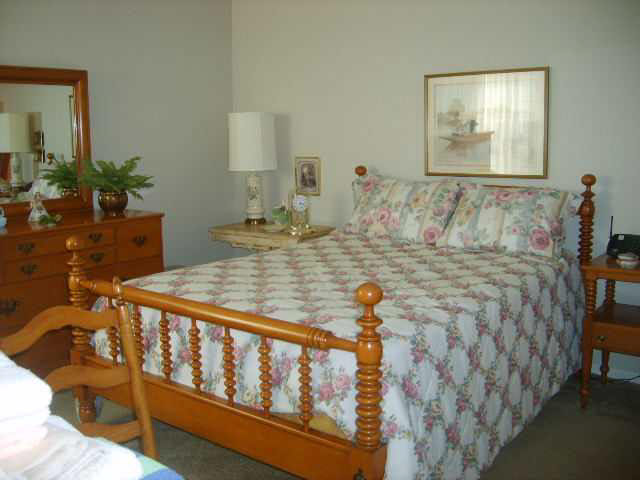 3700 N Eastlake Dr, Elkhart, IN 46514 photo 13