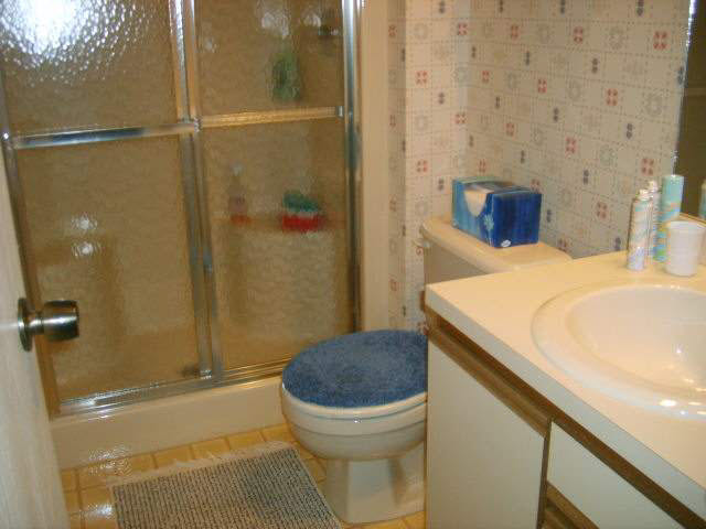 3700 N Eastlake Dr, Elkhart, IN 46514 photo 10