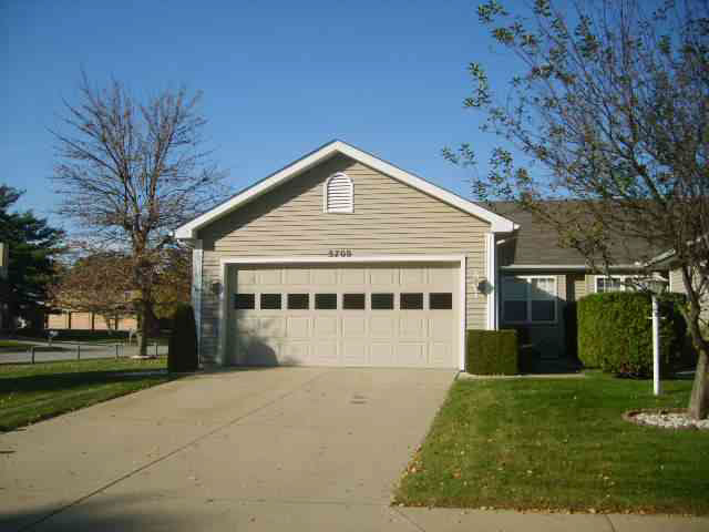 3700 N Eastlake Dr, Elkhart, IN 46514 photo 1