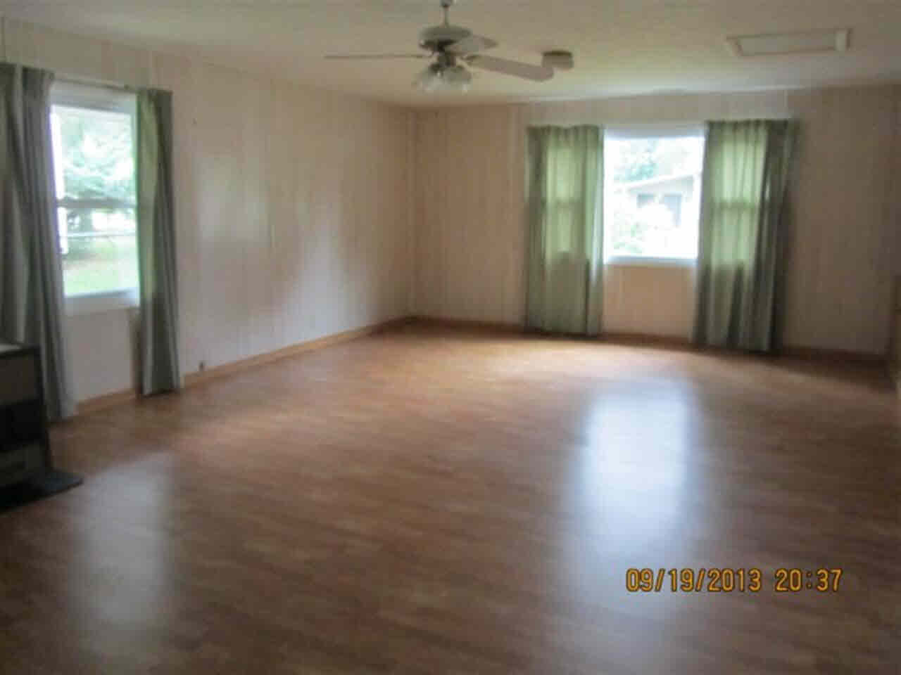 54640 Michael Dr, Elkhart, IN 46516 photo 5
