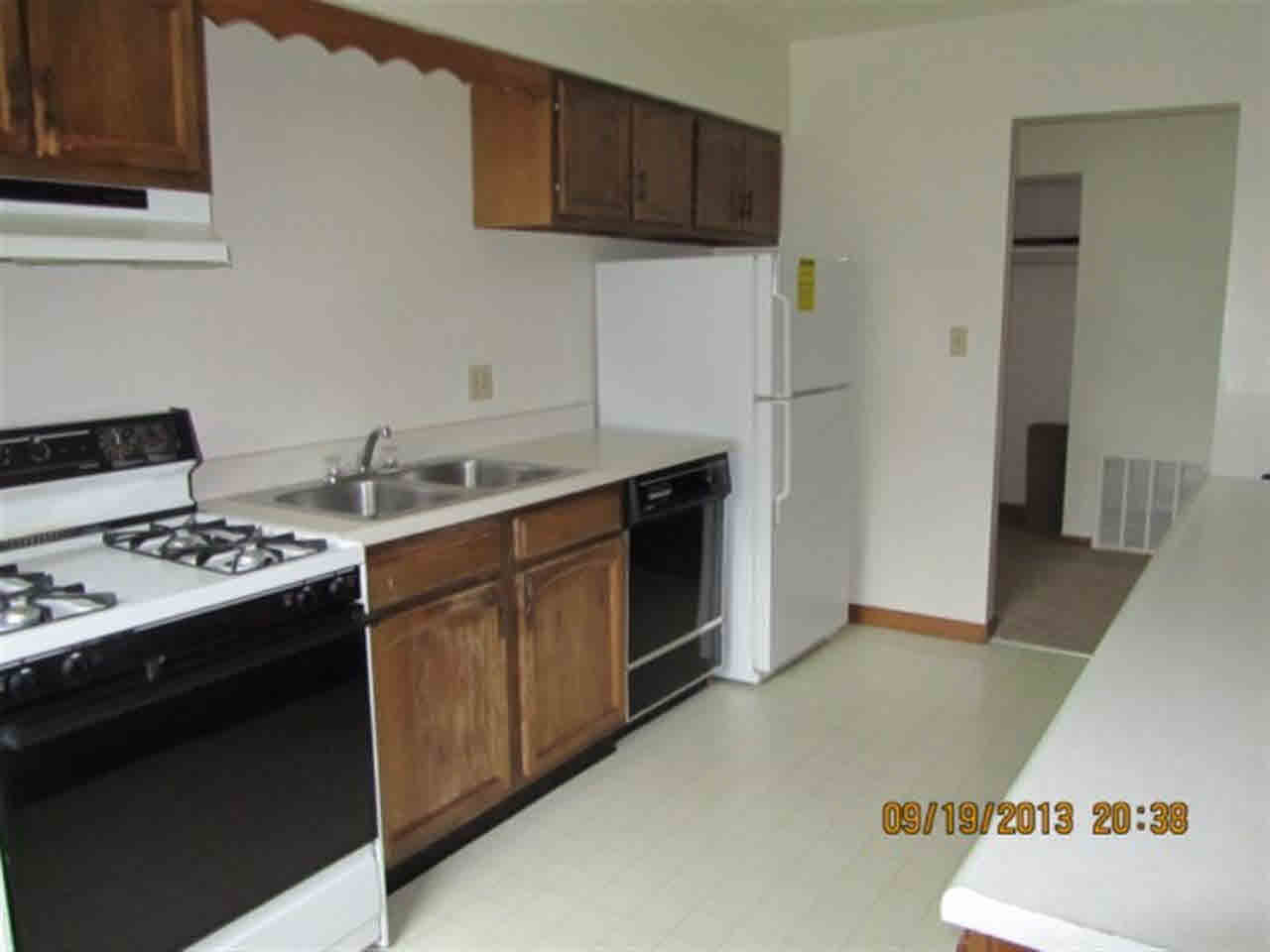 54640 Michael Dr, Elkhart, IN 46516 photo 3