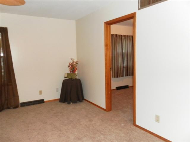 23678 Sunnyside Ave, Elkhart, IN 46516 photo 3