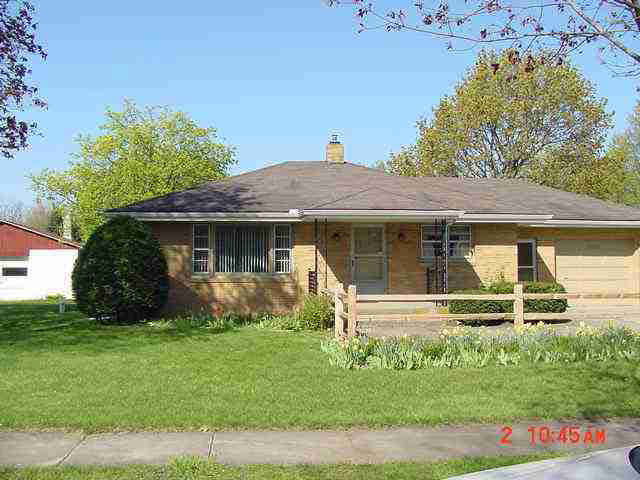 55007 2nd Ave, Elkhart, IN 46516 photo 3