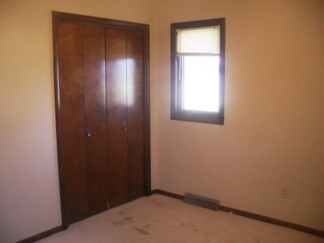 22804 Londonderry Ct, Elkhart, IN 46514 photo 5