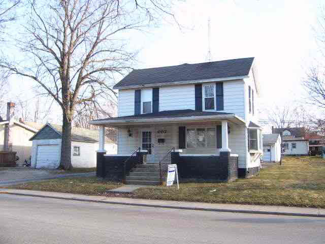 607 Walnut E, Nappanee, IN 46550 photo 3