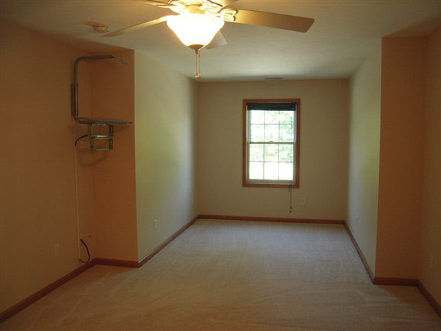 152 Tulip Blvd, Goshen, IN 46526 photo 9