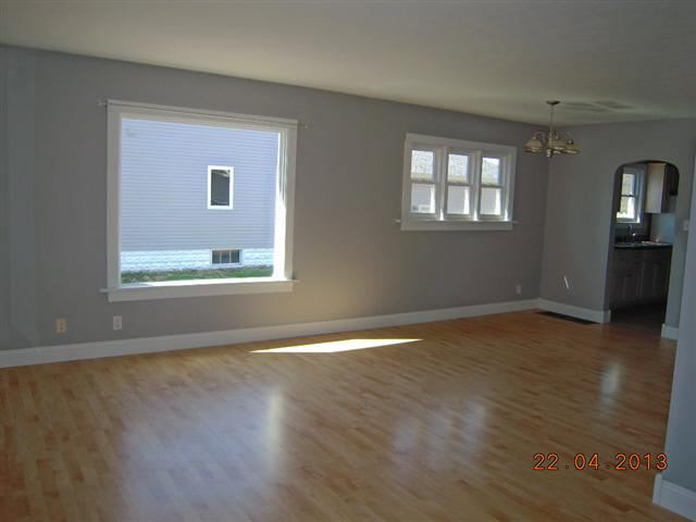 352 N Locke St, Nappanee, IN 46550 photo 9