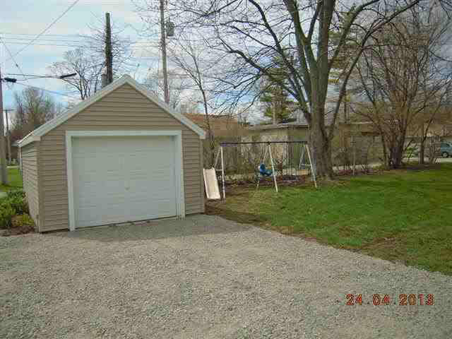 352 N Locke St, Nappanee, IN 46550 photo 20