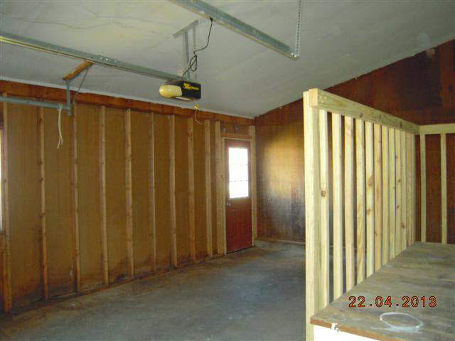 352 N Locke St, Nappanee, IN 46550 photo 18