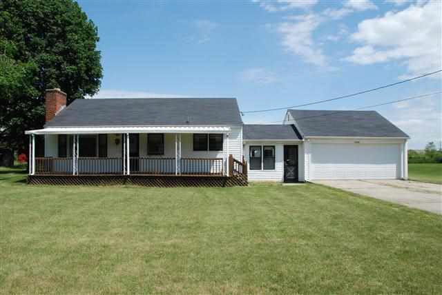 29535 Cr 2, Elkhart, IN 46514 photo 2