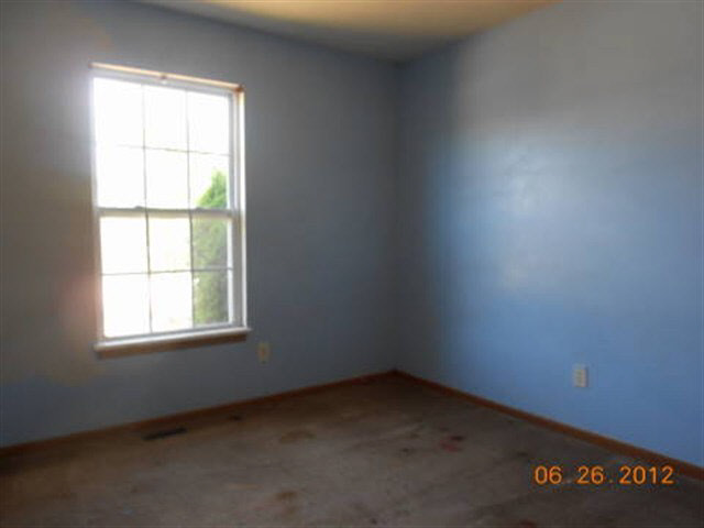29832 Southport Dr, Elkhart, IN 46514 photo 7