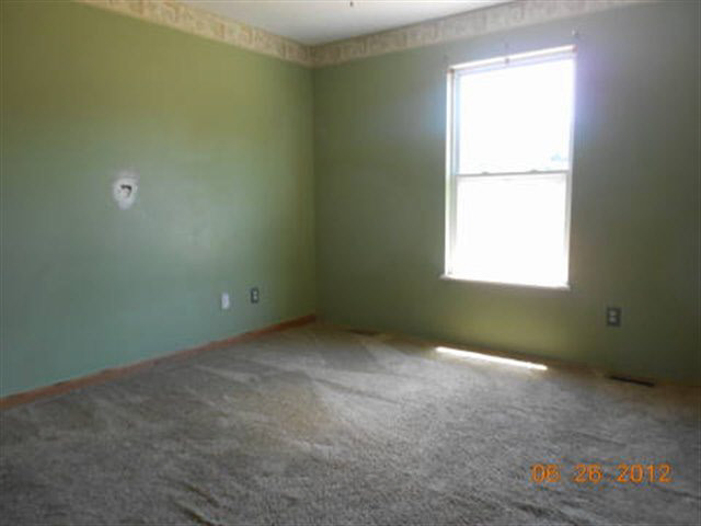 29832 Southport Dr, Elkhart, IN 46514 photo 8