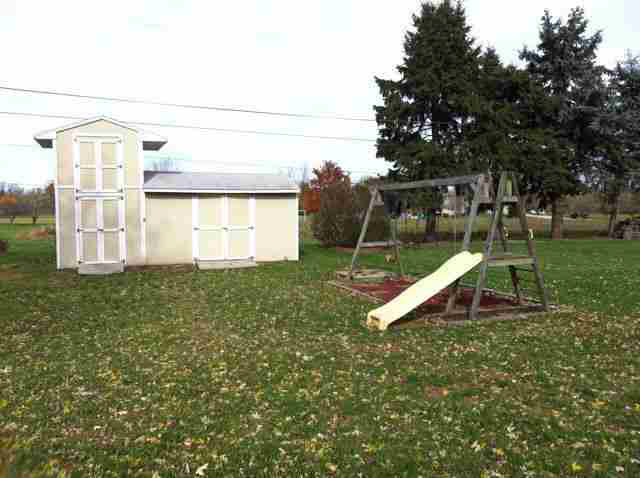 24307 Pleasant View Dr, Elkhart, IN 46517 photo 10