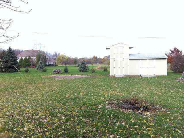 24307 Pleasant View Dr, Elkhart, IN 46517 photo 9