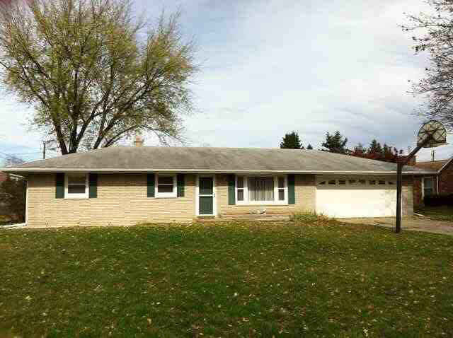 24307 Pleasant View Dr, Elkhart, IN 46517 photo 1