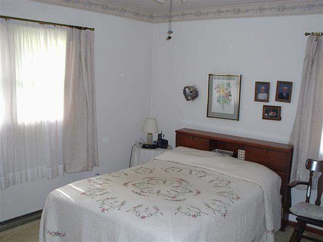 26801 Edwards Rd, Elkhart, IN 46514 photo 5