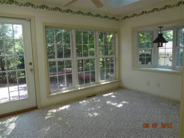 3462 Sandwood Dr, South Bend, IN 46628 photo 8