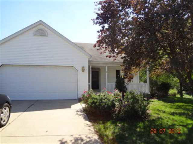 3462 Sandwood Dr, South Bend, IN 46628 photo 1