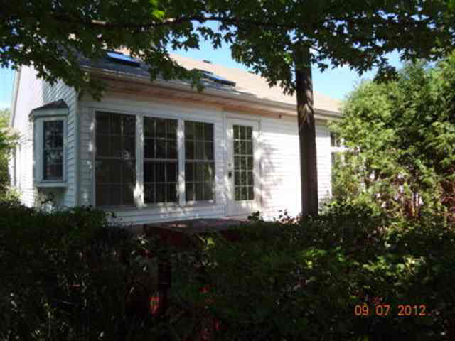 3462 Sandwood Dr, South Bend, IN 46628 photo 12