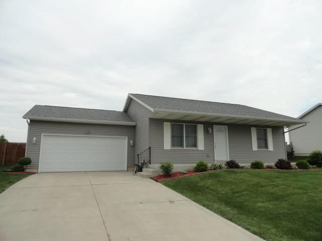 1118 Michigan Ave, Goshen, IN 46528 photo 1