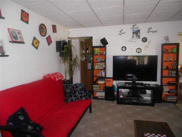 210 E Waterford, Wakarusa, IN 46573 photo 5