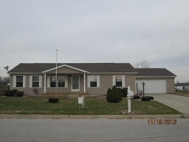 58628 E Sundial Ct, Goshen, IN 46528 photo 1