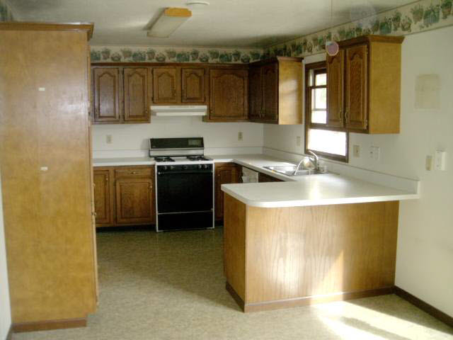 308 E Ada St, New Carlisle, IN 46552 photo 5