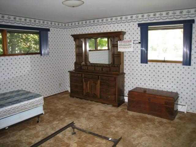 403 E Spg, Middlebury, IN 46540 photo 8