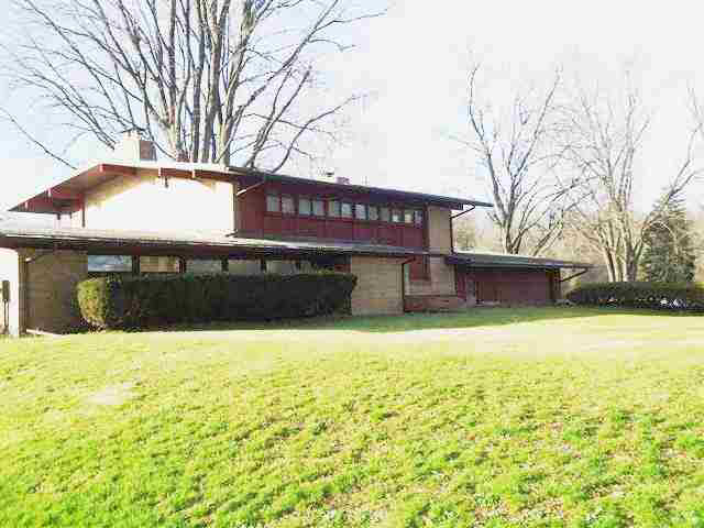 2031 Anna Dr, Elkhart, IN 46514 photo 1