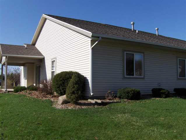 524 Maple Ln, Nappanee, IN 46550 photo 8