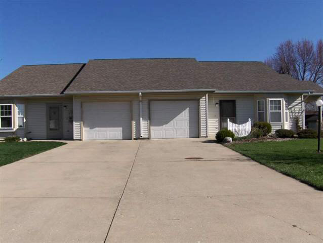524 Maple Ln, Nappanee, IN 46550 photo 11