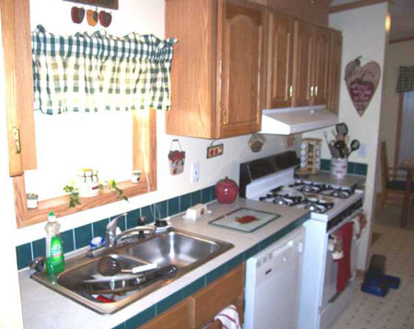 54276 Kerry Haven Dr, Elkhart, IN 46514 photo 2