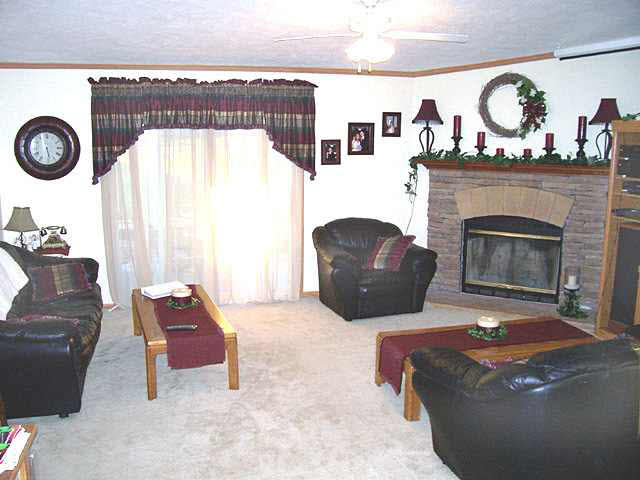 54276 Kerry Haven Dr, Elkhart, IN 46514 photo 4