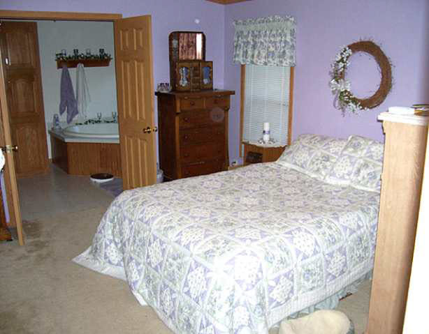 54276 Kerry Haven Dr, Elkhart, IN 46514 photo 5
