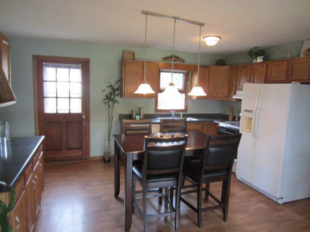 30951 Oakbrook Dr, Granger, IN 46530 photo 4