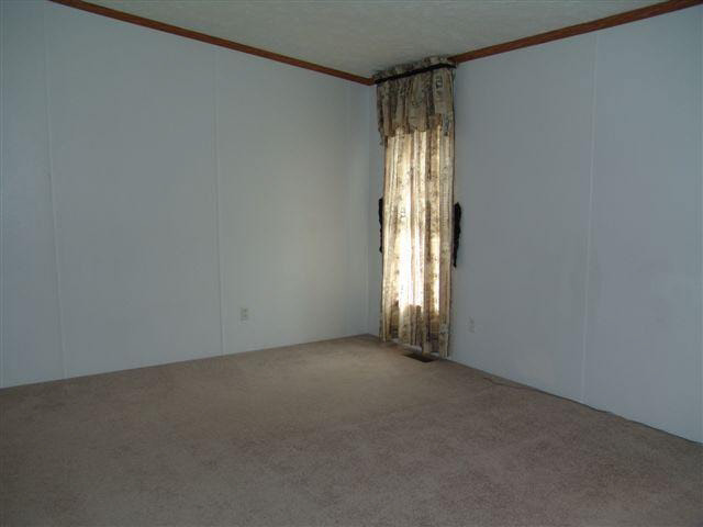 1303 Perch Dr, Bristol, IN 46507 photo 5
