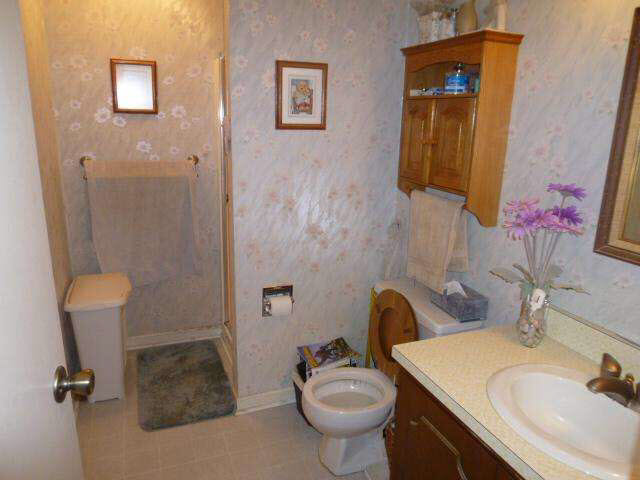 24557 Melrose Pl, Elkhart, IN 46517 photo 7