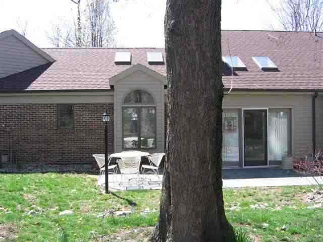 10 Boulder Ct, Nappanee, IN 46550 photo 2