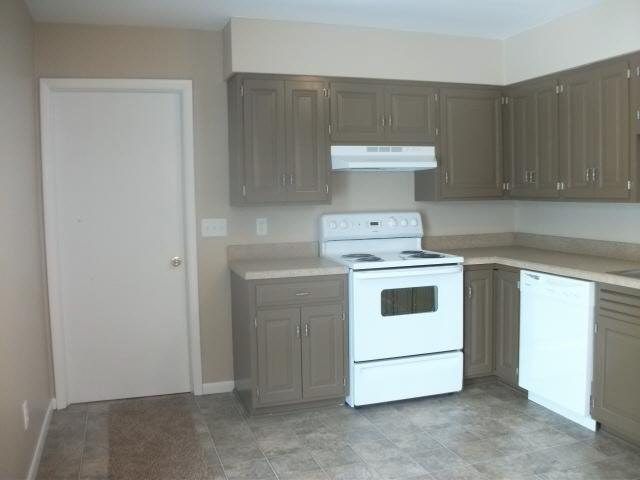 59713 Ridgewood Dr, Goshen, IN 46528 photo 13