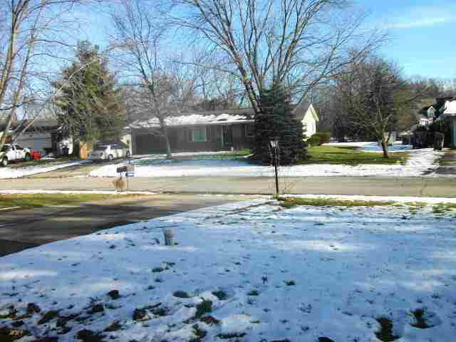 59713 Ridgewood Dr, Goshen, IN 46528 photo 5