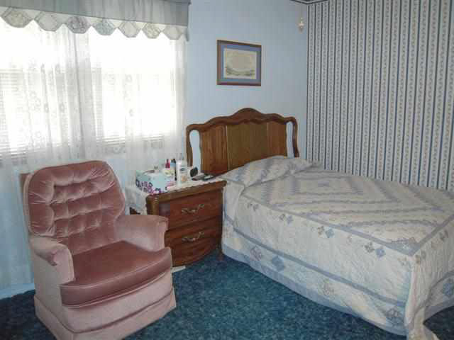 56765 Pinecrest Dr, Elkhart, IN 46516 photo 9