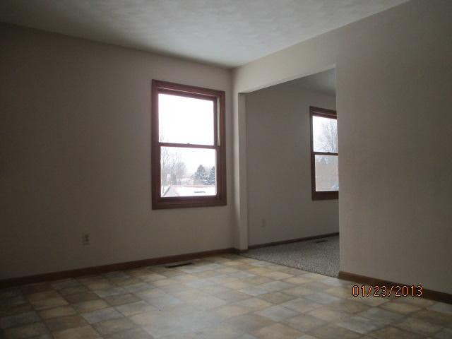 57028 Jefferson Pkwy, Bristol, IN 46507 photo 3