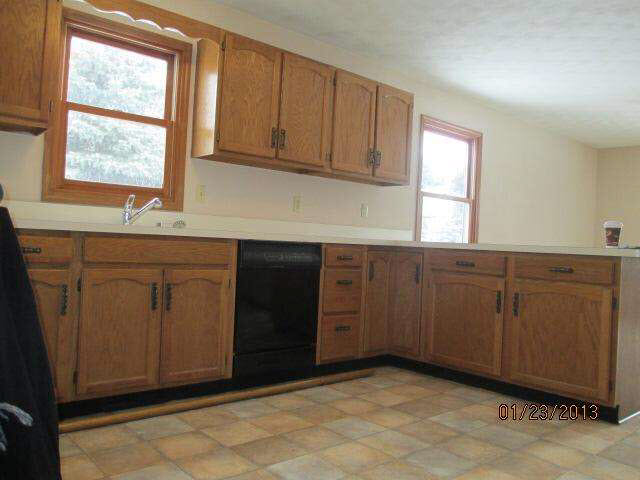 57028 Jefferson Pkwy, Bristol, IN 46507 photo 2