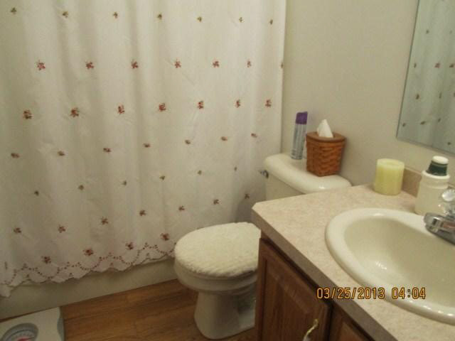 1309 Clover Creek Ln, Goshen, IN 46526 photo 10