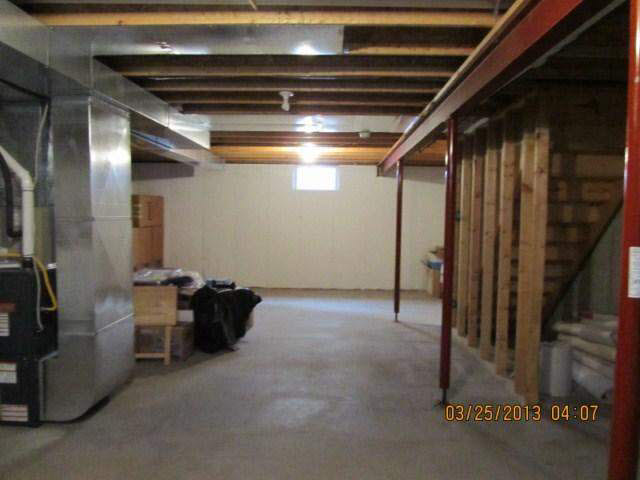 1309 Clover Creek Ln, Goshen, IN 46526 photo 12