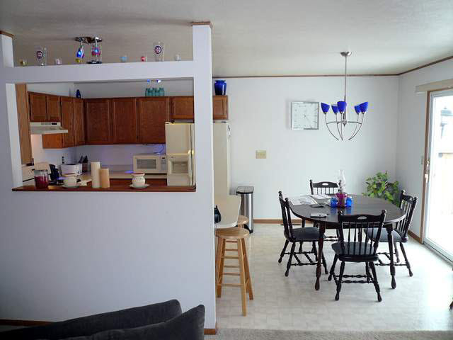 26120 Heatherfield Dr, Elkhart, IN 46514 photo 3