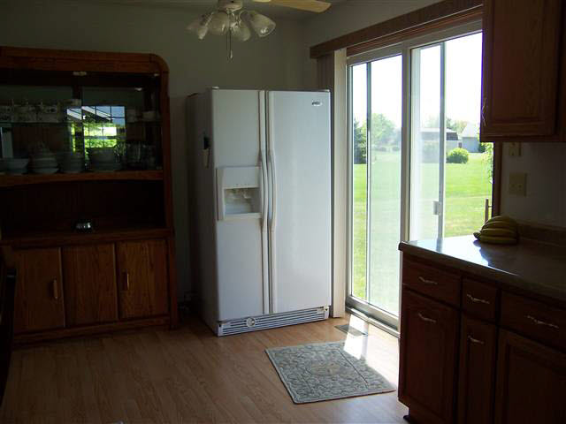 65821 Woodbury Dr, Goshen, IN 46526 photo 5