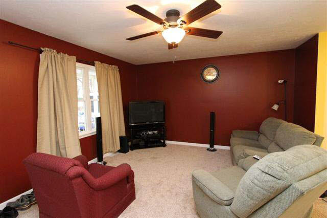 19183 Tarman Rd, New Paris, IN 46553 photo 4