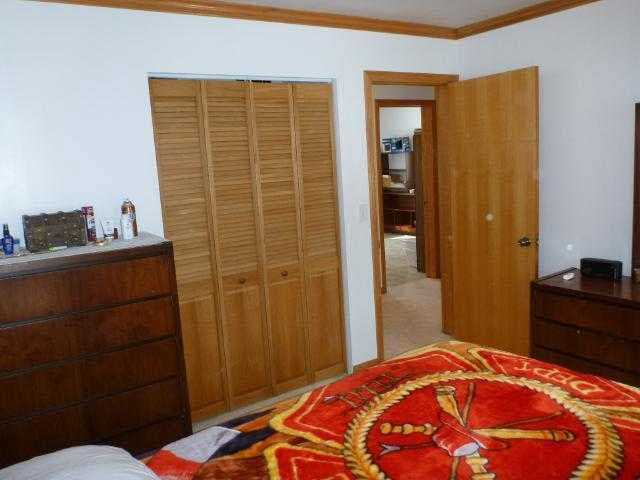 405 Twin Oaks Dr, Middlebury, IN 46540 photo 13